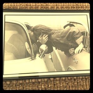 🎉 2/$15 🎉 Framed black-and-white photo